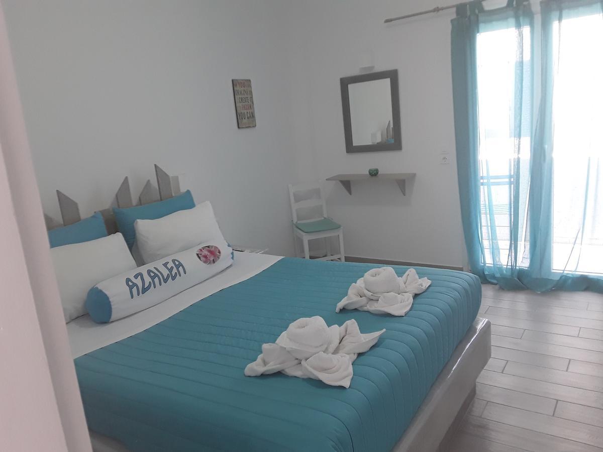 Azalea Hotel Камари Экстерьер фото
